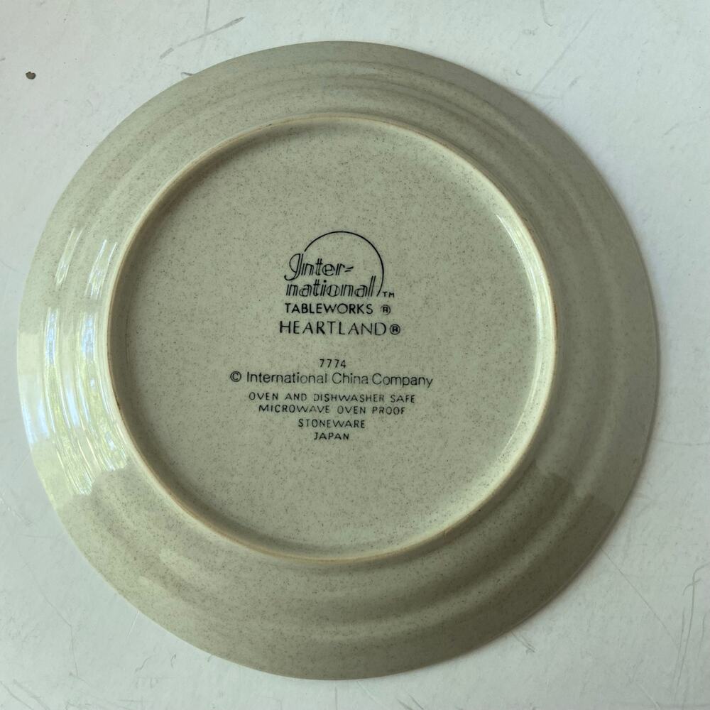 International Table works Heartland Village (3) Salad Plate 7 5/8" Stoneware - Picture 7 of 9